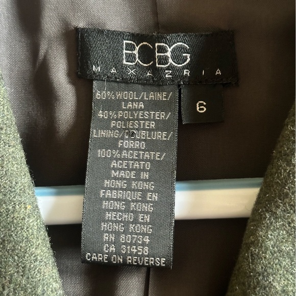 Y2K Vintage BCBG Maxazria Wool blend suit, mini skirt and jacket - Picture 8 of 8